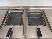 2022 catertech - rvs bakkooklijn - koelwerkbank - dubbele friteuse - bakplaat - afbeelding 9 van  21