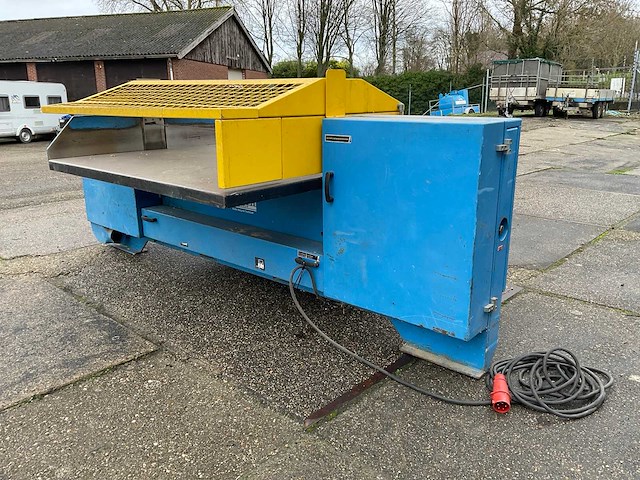 2022 cekamon w pallet ontmanteling lintzaagmachine - afbeelding 13 van  16