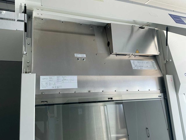 2022 clean air by baker biovanguard 4 laminaire flow kast - afbeelding 6 van  8