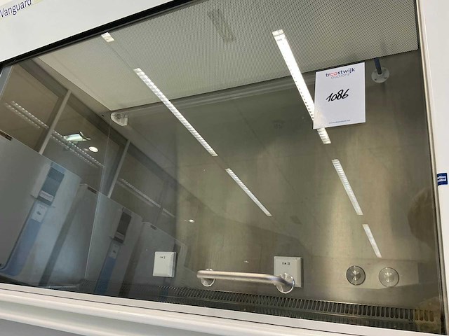 2022 clean air by baker biovanguard 4 laminaire flow kast - afbeelding 7 van  10