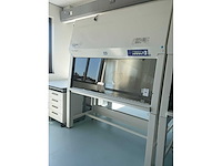 2022 clean air door baker biovanguard 6 laminar flow cabinet - afbeelding 4 van  11