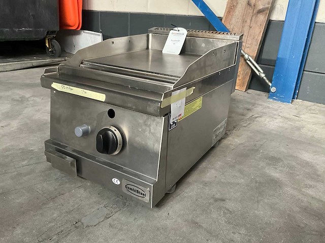 2022 combisteel g61100g gasbakplaat / grill - afbeelding 1 van  7