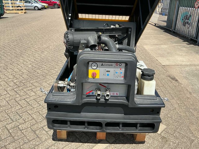 2022 compair c25-10 - dlt0207 - compair c25-10 mobiele schroefcompressor 10 bar | 2,3 m³/min | - afbeelding 13 van  34