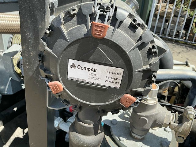 2022 compair c25-10 - dlt0207 - compair c25-10 mobiele schroefcompressor 10 bar | 2,3 m³/min | - afbeelding 24 van  34