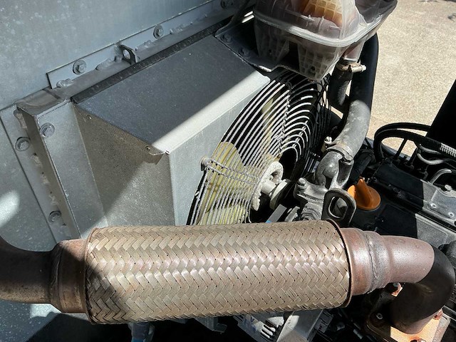 2022 compair c25-10 - dlt0207 - compair c25-10 mobiele schroefcompressor 10 bar | 2,3 m³/min | - afbeelding 26 van  34