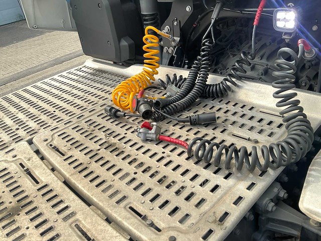 2022 daf xf480ft opleggertrekker - afbeelding 8 van  32