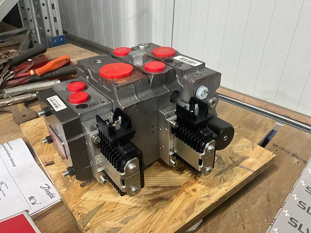 2022 danfoss proportional valve pvg hydrauliekventielgroep - afbeelding 3 van  7