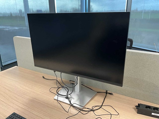 2022 dell p3222qe monitor (2x) - afbeelding 5 van  6