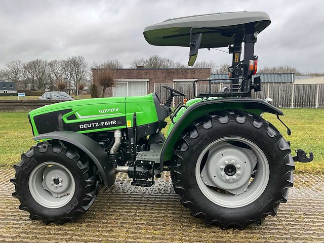 2022 deutz-fahr 4070 e vierwielaangedreven landbouwtractor - afbeelding 19 van  19