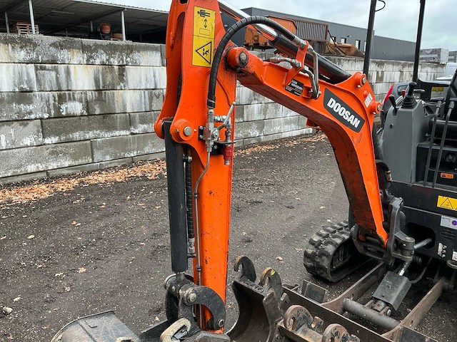 2022 doosan dx17z minigraafmachine - afbeelding 8 van  38