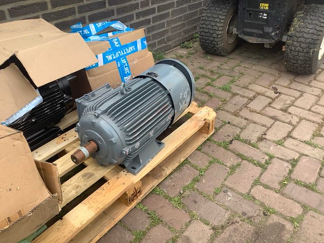 2022 emod b132l-16/2-230-l60 elektromotor - afbeelding 3 van  4