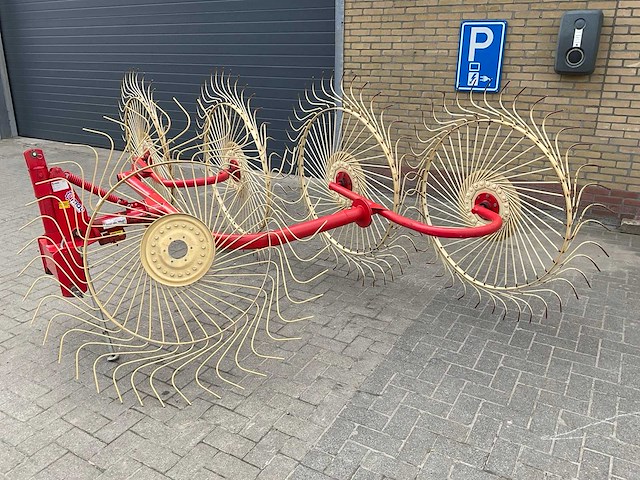 2022 enorossi 18030116 getrokken wielhark - afbeelding 2 van  9