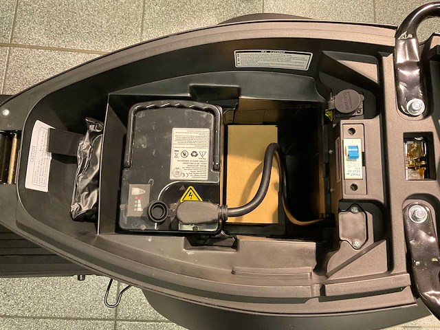 2022 escoo bayesa e-scooter - afbeelding 11 van  11