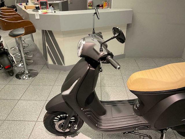 2022 escoo bayesa e-scooter - afbeelding 7 van  12