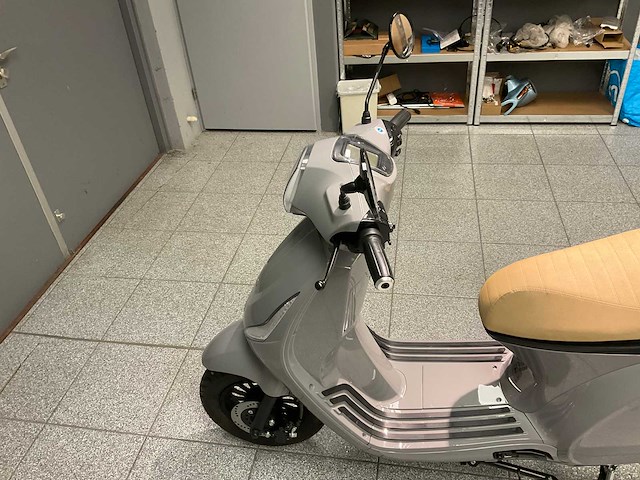 2022 escoo bayesa e-scooter - afbeelding 6 van  10