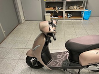 2022 escoo biënto e-scooter - afbeelding 8 van  11