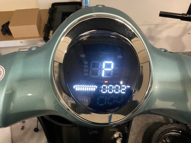 2022 escoo biënto e-scooter - afbeelding 2 van  13