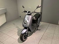 2022 escoo ronda e-scooter