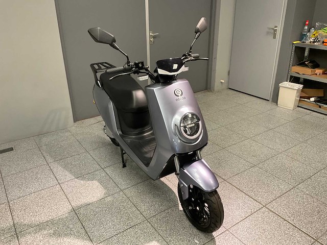 2022 escoo ronda e-scooter - afbeelding 1 van  8