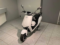 2022 escoo torcido e-scooter - afbeelding 1 van  1