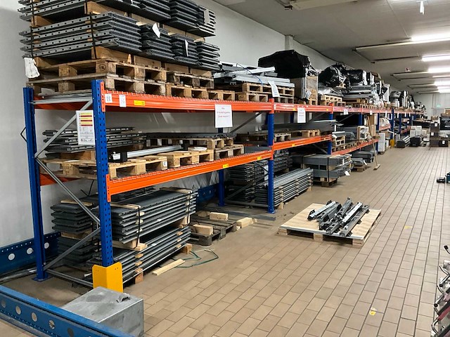 2022 esnova palletstelling (22 secties) - afbeelding 11 van  15