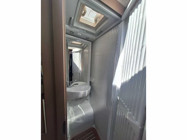 2022 etrusco t 6.9 sf hymer camper - afbeelding 5 van  32