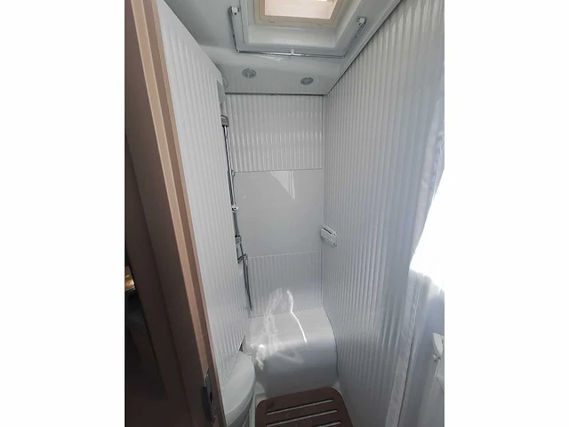 2022 etrusco t 6.9 sf hymer camper - afbeelding 6 van  32