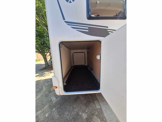 2022 etrusco t 6.9 sf hymer camper - afbeelding 16 van  32