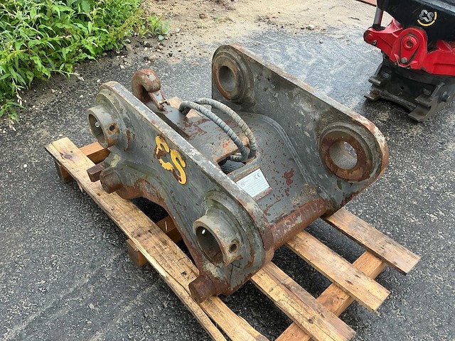 2022 eurosteel ec250el hydraulische snelwissel - afbeelding 3 van  9