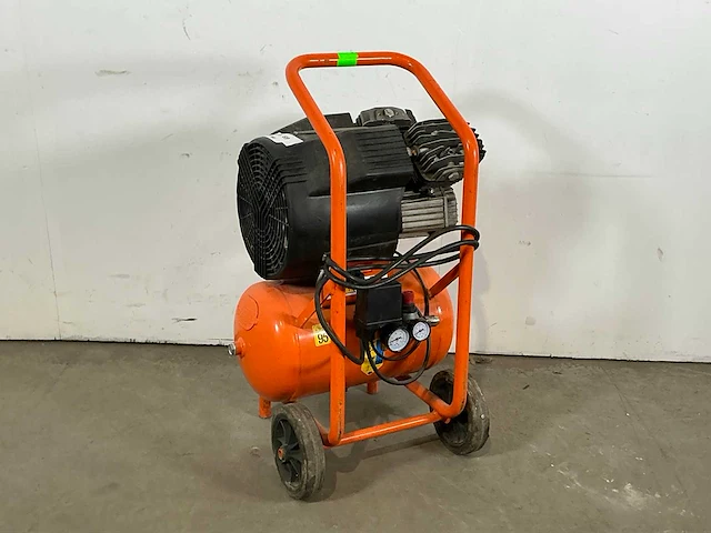 2022 fiac fv 304-20 compressor 400/20l - afbeelding 5 van  7