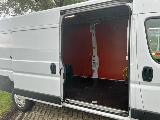 2022 fiat e-ducato 3.5t l4h2 47 kwh rr bedrijfswagen - afbeelding 7 van  42