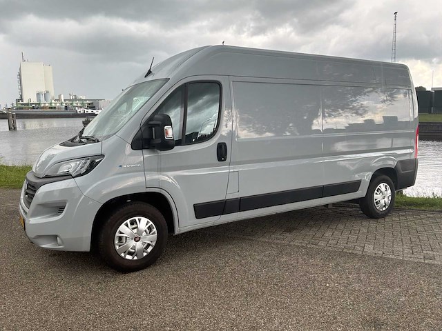 2022 fiat e-ducato 3.5t l4h2 47 kwh rr bedrijfswagen - afbeelding 40 van  42