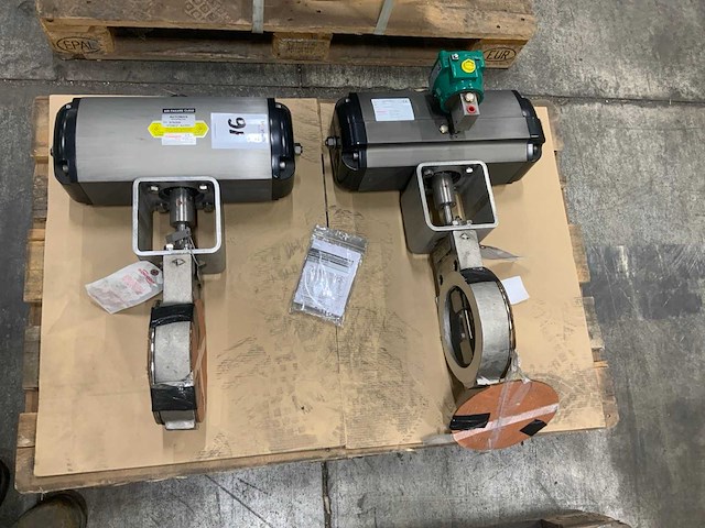 2022 flowserve bx2 / s150s127 pneumatische vlinderklep (2x) - afbeelding 2 van  4