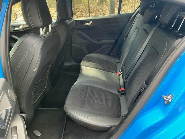 2022 ford focus 2.3 ecoboost st-3 personenauto - afbeelding 19 van  36