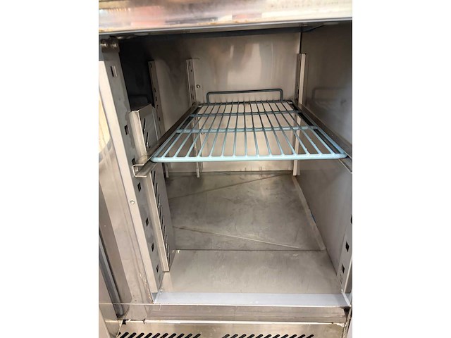 2022 gastro inox - 1000100026282 - rvs koelwerkbank met saladiere - afbeelding 5 van  6