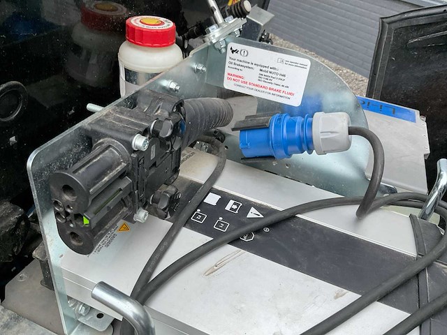 2022 giant g2200e x-tra minishovel - afbeelding 6 van  13