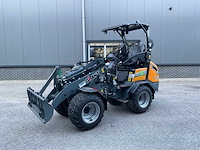 2022 giant g2200e x-tra minishovel - afbeelding 1 van  13