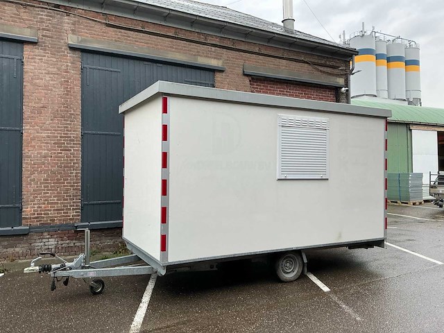 2022 henra snelverkeer schaftwagen - afbeelding 1 van  9