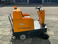 2022 hippo s1150 zelfrijdende veegmachine - afbeelding 11 van  14