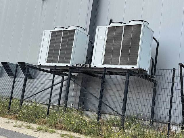 2022 hitema chiller (2x) - afbeelding 18 van  21