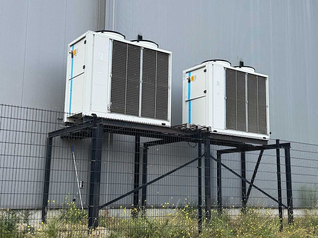 2022 hitema chiller (2x) - afbeelding 19 van  21