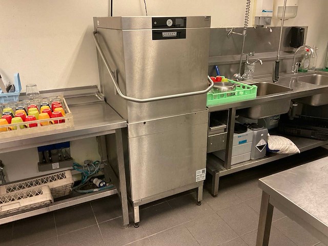 2022 hobart aup-10b korvenvaatwasmachine - afbeelding 1 van  10
