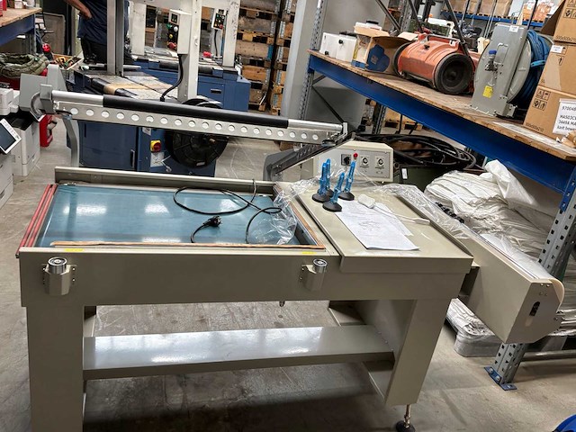 2022 hualian bsl-7560l seal & cutting machine - afbeelding 5 van  7