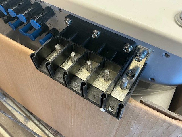 2022 huawei sun2000-115ktl-m2 omvormer - afbeelding 3 van  4