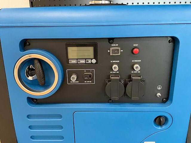 2022 hyundai hy4500sei generator inverter - 4kw - afbeelding 4 van  8