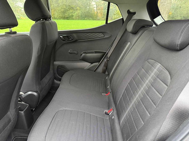 2022 hyundai i10 1.0 comfort 5-zits personenauto - afbeelding 9 van  16