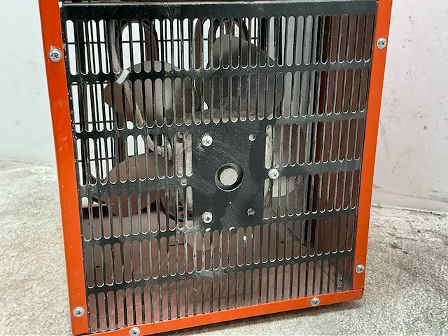 2022 inelco 88043007 dania 3.3kw elektroheater 3kw - afbeelding 6 van  7