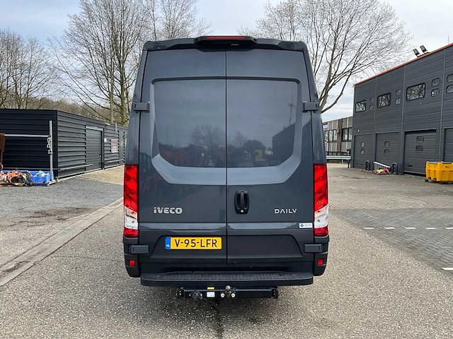 2022 iveco daily 35s18 3.0 bedrijfswagen v-95-lfr - afbeelding 34 van  42