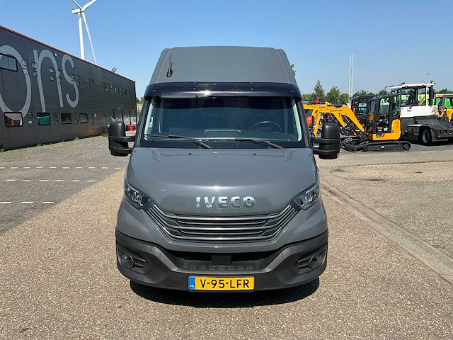 2022 iveco daily 35s18 3.0 luchtvering / automaat bedrijfswagen v-95-lfr - afbeelding 39 van  42
