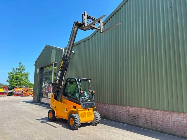 2022 jcb tlt 35-26d 4wd industrypro telescoopheftruck 3.500 kg - afbeelding 10 van  12